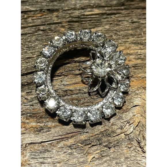 Vintage Round Circle Rhinestone Brooch 1.25” Stunning - Picture 1 of 3